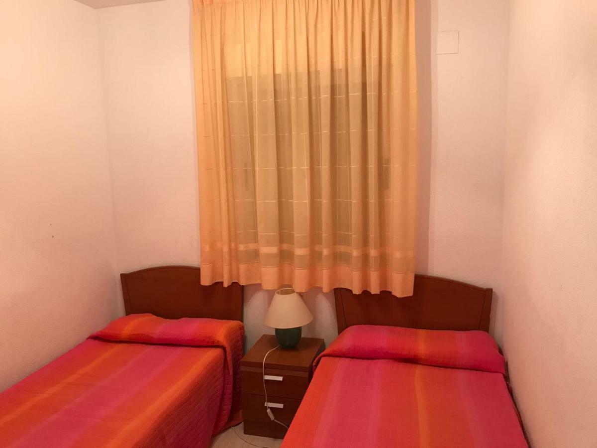 Apartamento En オロペサ・デル・マール エクステリア 写真